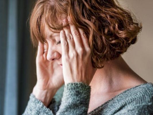 Vezi diferite modele și vârtejuri atunci când închizi ochii? Iată motivul