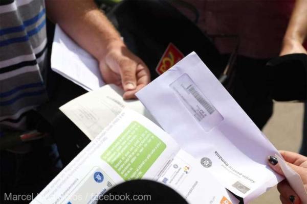 Cardurile de energie sunt mană cerească pentru giganții din energie: Sume uriașe plătite de români