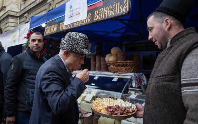 Daea îşi cere scuze pentru jignirile aduse unui reporter corpolent: 'I-am dat un sfat prietenesc'