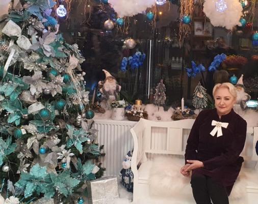 Viorica Dăncilă, mesaj de lângă brad: Să fim mai buni și să privim înainte cu încredere
