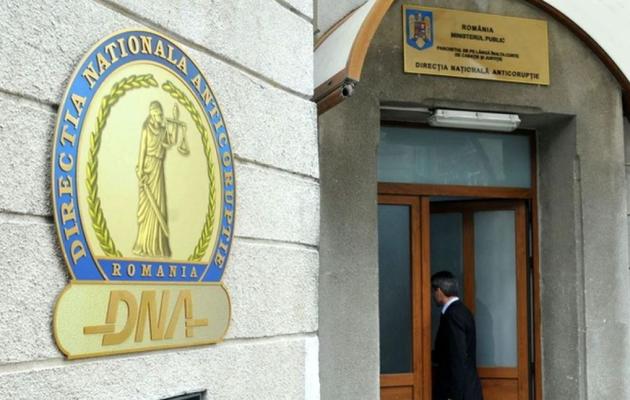 Comisar DGA, reținut pentru trafic de influență 