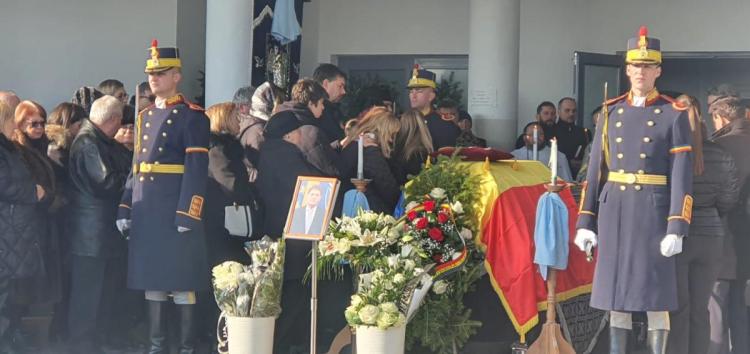 Mircea Duşa, înmormântat cu onoruri militare