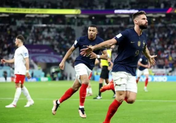 Fotbal - CM 2022: Franţa a învins Polonia cu 3-1 şi s-a calificat în sferturile de finală