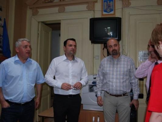 Director din cadrul Ministerul Educației, trimis în judecată de DNA