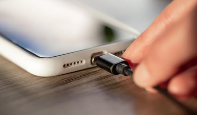  Intră în vigoare legea UE privind încărcătorul unic USB-C, obligatoriu din 2024