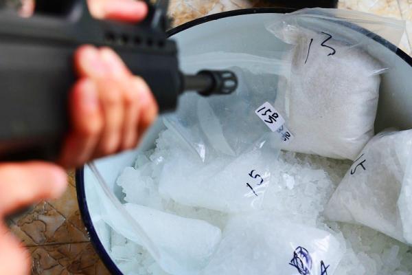 Agenții federali au confiscat o cantitate de fentanil suficientă pentru a ucide toată populația SUA