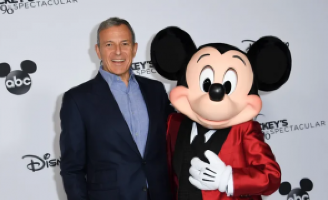 Noul șef Disney insistă să bage ideile LGBT în filmele pentru copii 