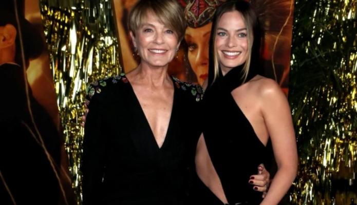 Margot Robbie, cu mama la premiera noului său film! 