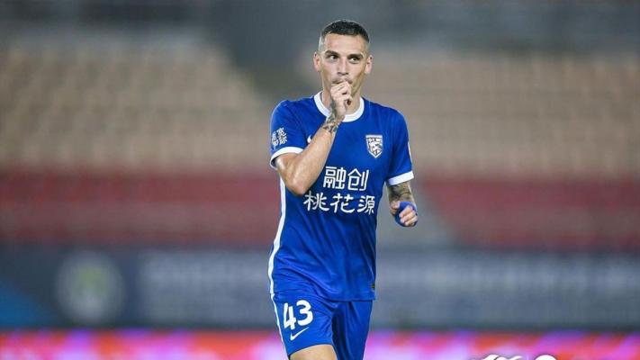  Fotbal: Gol şi pasă de gol pentru Stanciu în campionatul Chinei