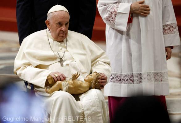 Papa Francisc se declară ''profund întristat'' de pierderile de vieţi omeneşti în urma seismelor din Turcia 