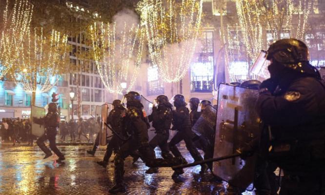 Incidente de amploare în Franţa, după finala pierdută la Campionatul Mondial