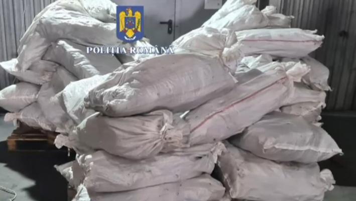 Aproape 4,5 tone de droguri confiscate au fost distruse într-o singură zi de Poliția Română  