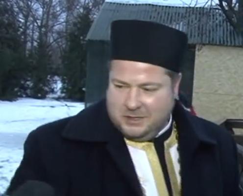 Un preot din Constanța, condamnat pentru ucidere din culpă după ce a intrat cu mașina în pom