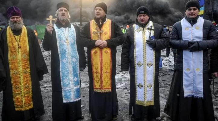 Un preot ortodox din Ucraina, arestat pentru complicitate cu inamicul