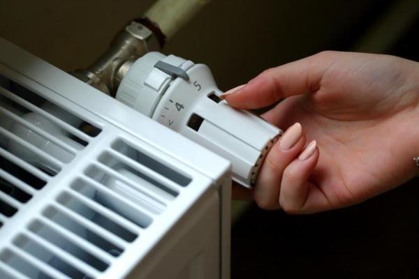Termenul de montare a repartitoarelor de căldură se prelungeşte cu un an