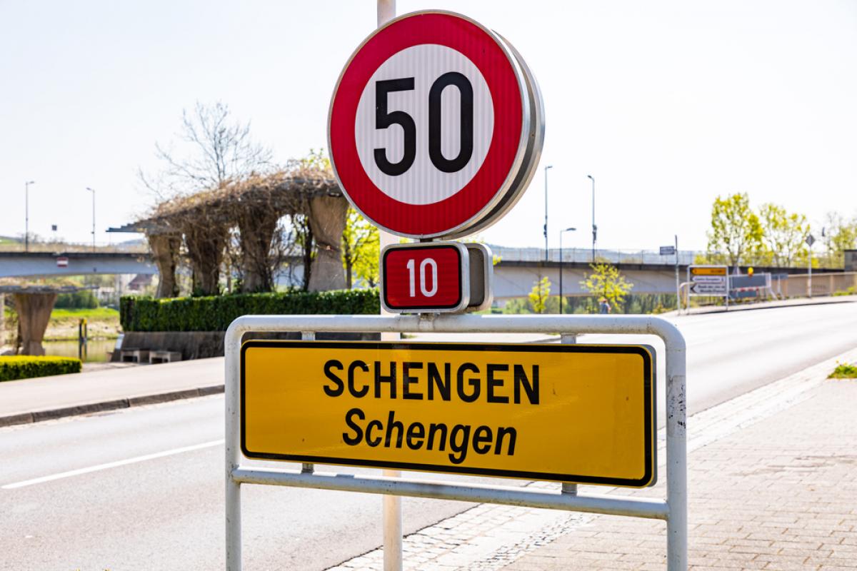 Comisia Europeana: incep procedurile pentru aderarea Romaniei la spatiul Schengen 