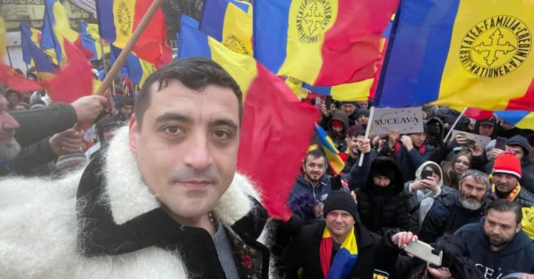 George Simion bate cu pumnul în masă