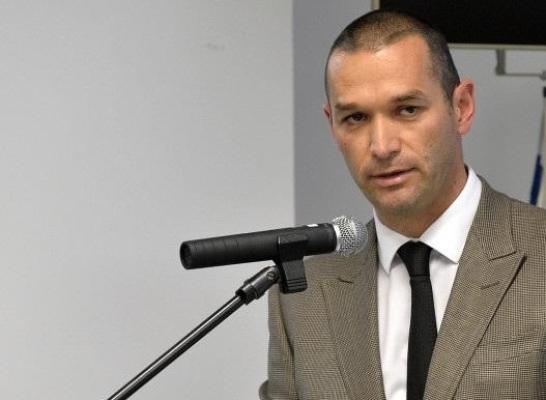 Consumatorii care trebuie să depună declaraţia pe proprie răspundere pentru preț plafonat la energie