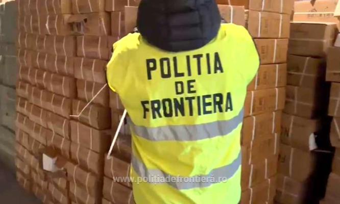 Haine și jucării în valoare peste 900.000 euro, depistate de polițiștii de frontieră