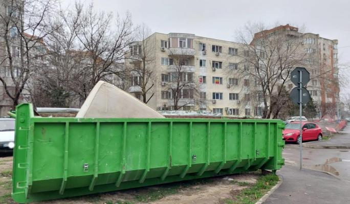 Primăria amplasează containerele speciale pentru deșeuri voluminoase în noi zone ale orașului