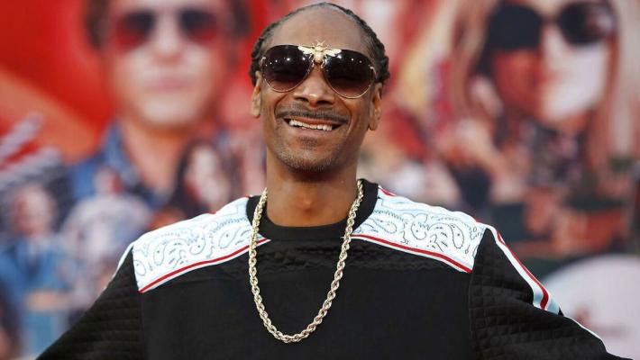 Snoop Dogg și-a schimbat atitudinea după ce a fost atacat de o cântăreață 