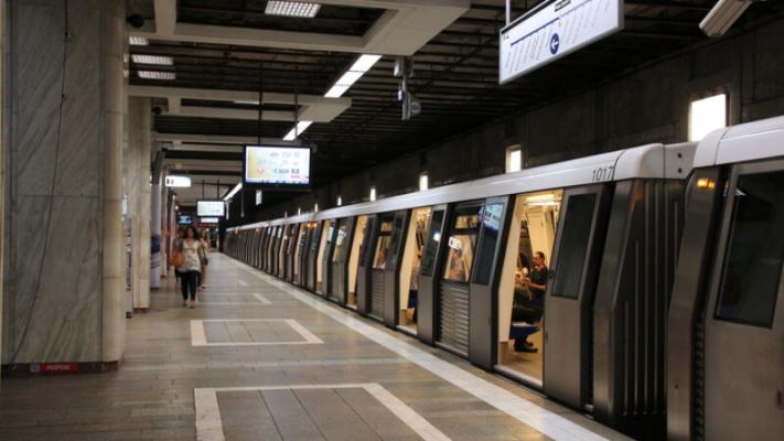 Alertă cu bombă la stația de metrou Piața Victoriei 