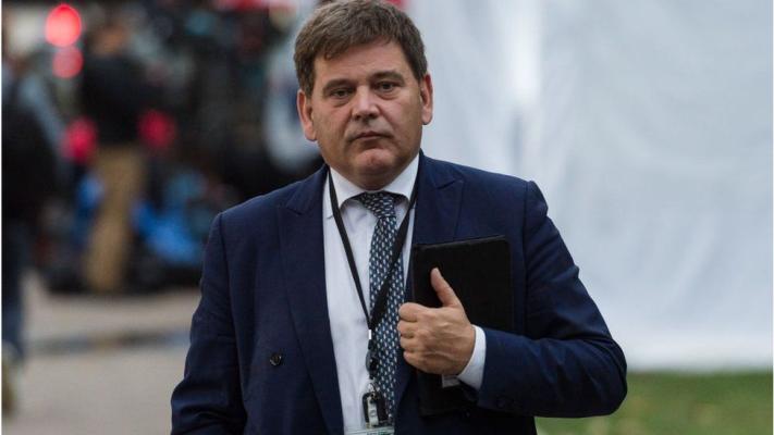 Parlamentar: Vaccinarea anti-COVID, „cea mai mare crimă împotriva umanității de la Holocaust încoace“
