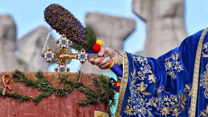 Ce trebuie să faci în ajunul Bobotezei pentru a avea noroc tot anul!