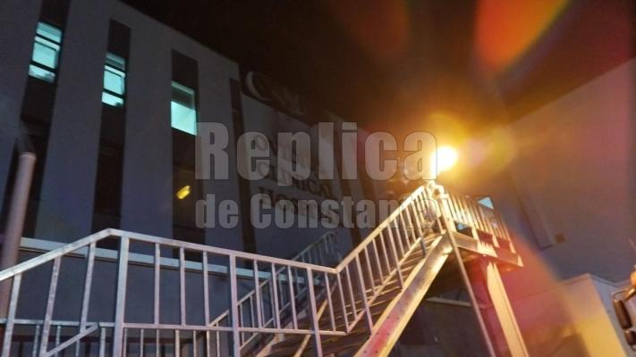 Ce spune Spitalul OCH despre incendiul care a cuprins reclama luminoasă!