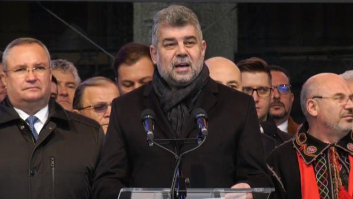 Ciucă și Ciolacu, huiduiți la Iași, unde AUR a organizat un protest. Ciolacu: „Eu chiar vă iubesc”