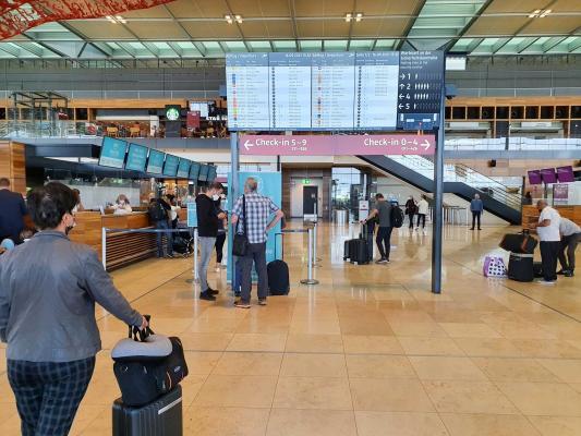 Aeroportul din Berlin a anulat zborurile programate pentru ziua de miercuri din cauza grevei personalului