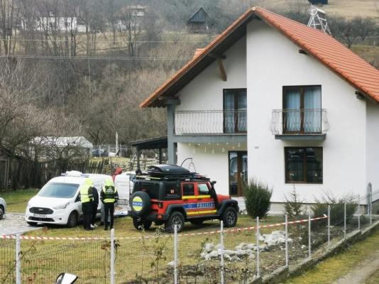 Asasinul care a ucis pompierul și pe soția acestuia, la Bran, arestat pentru 30 de zile
