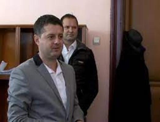 Un fost deputat a încercat să își pună capăt zilelor de două ori, în noaptea de Revelion