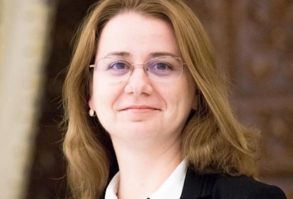 Structura anului școlar 2023-2024: școala începe pe 11 septembrie