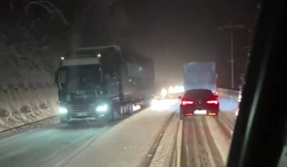 Drumul dintre Bucuresti si Busteni, parcurs in mai bine de opt ore, din cauza zapezii