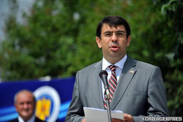 Parlamentarii români ar putea deține concomitent mandate și în Republica Moldova 