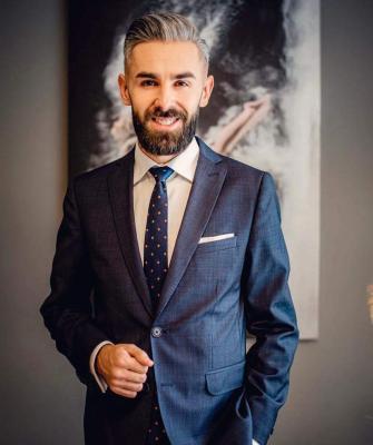 Cum arată Armando, fratele lui Armin Nicoară