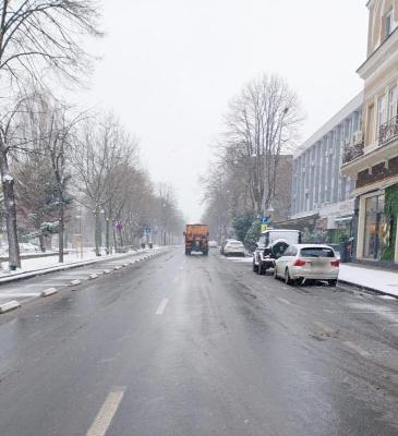 În municipiu, traficul se desfășoară în condiții normale