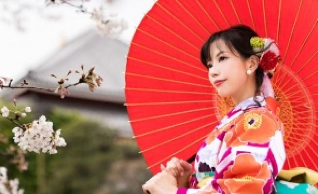 Japonia, a doua cea mai 'bătrână' țară din lume, a ajuns pe marginea prăpastiei din cauza scăderii natalității