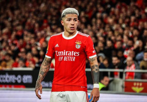 Fotbal: Chelsea oferă 120 de milioane de euro pentru argentinianul Enzo Fernandez