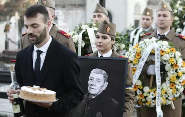 Mitică Popescu a fost înmormântat cu onoruri militare la Cimitirul Bellu