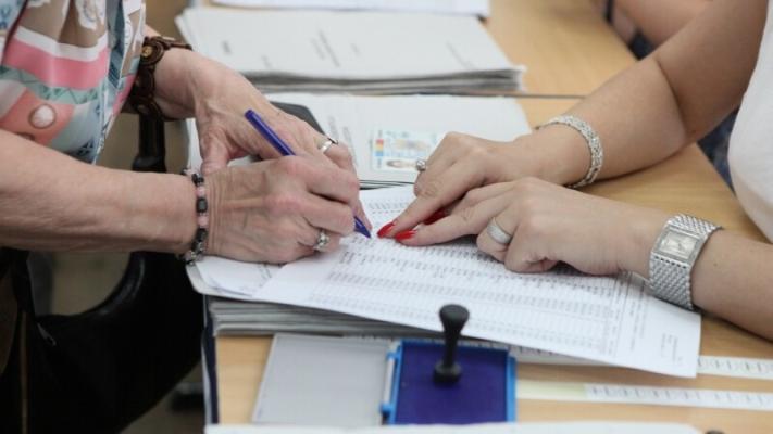 Sondaj: Evoluția intenției de vot, pe partide, în ultimii trei ani