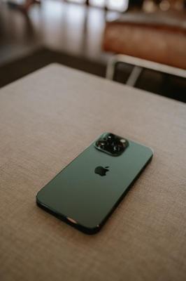Apple iPhone 14 Plus. Recenzii și diferențe între smartphone-uri