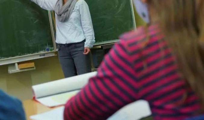 Anchetă la o şcoală din Vaslui, după ce un copil de 7 ani ar fi fost bătut de învăţător pentru că nu ştia tabla înmulţirii