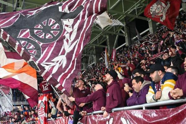 FC Rapid a câştigat dreptul de folosinţă exclusivă a siglei printr-o decizie a Curţii de Apel