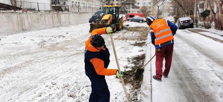 Noi locuri de parcare, în locul garajelor demolate