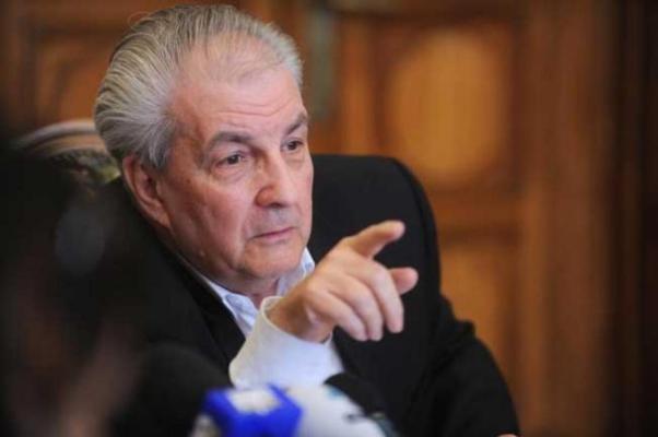 Nicolae Noica, ministrul supranumit 'bulină roşie', face analiza seismelor în România