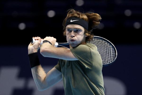 / Tenis: Rusul Andrei Rublev, principal favorit, eliminat la Doha
