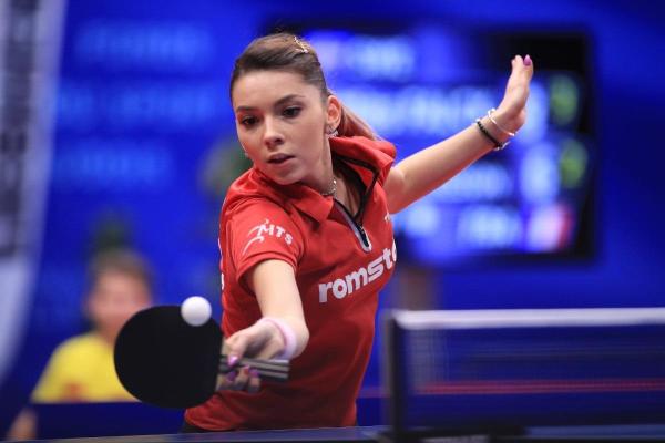 Bernadette Szocs a învins campioana olimpică la turneul WTT Champions Frankfurt