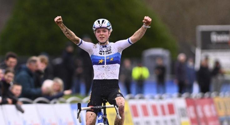 Ciclism: Olandeza Fem van Empel, campioană mondială la ciclocros; triplă olandeză